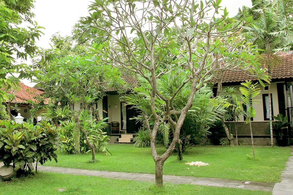 Cinthya Guest House Legian Δωμάτιο φωτογραφία