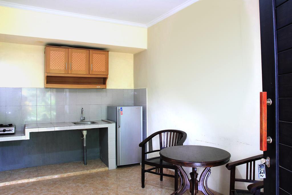 Cinthya Guest House Legian Δωμάτιο φωτογραφία
